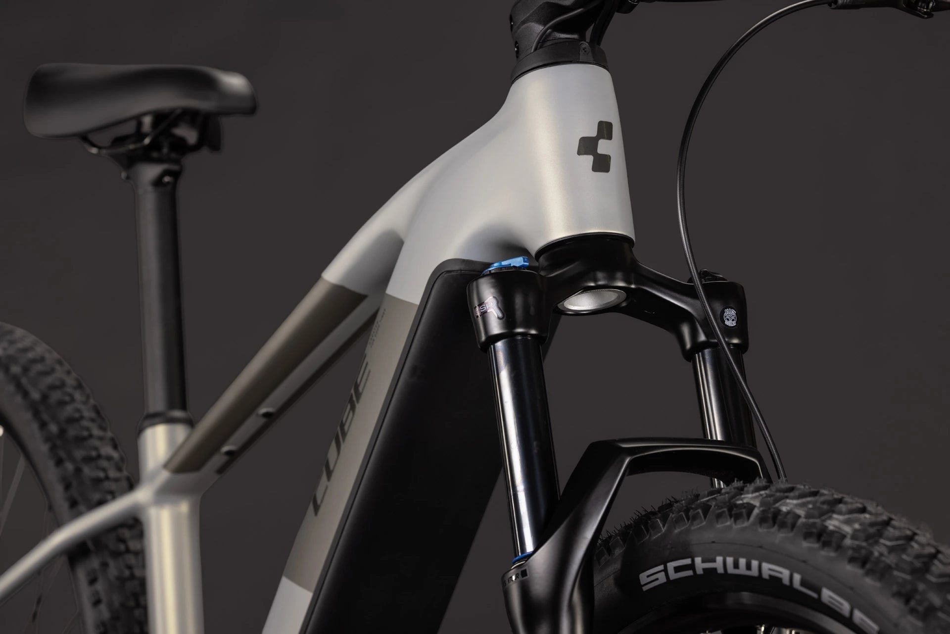Cube Reaction Hybrid ONE 720 pearlsilver´n´chrome 2027