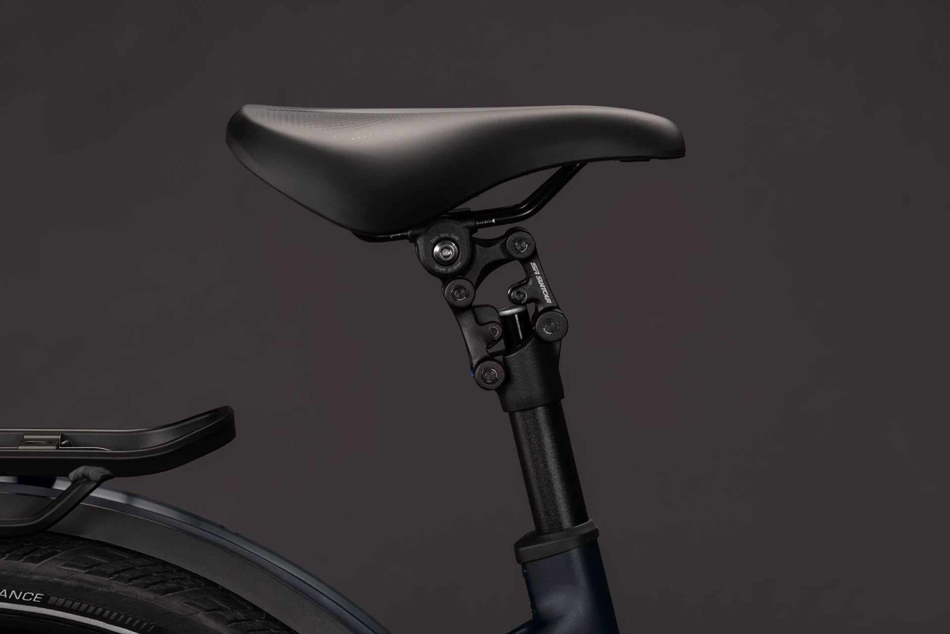 Cube Kathmandu Hybrid Pro 800 coal´n´black EE 2027