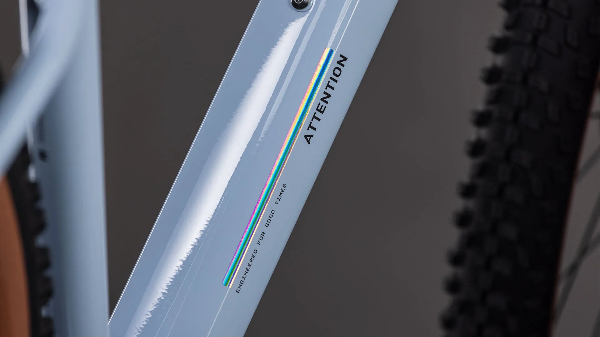 Cube Attention Pro iceblue´n´prism 2026
