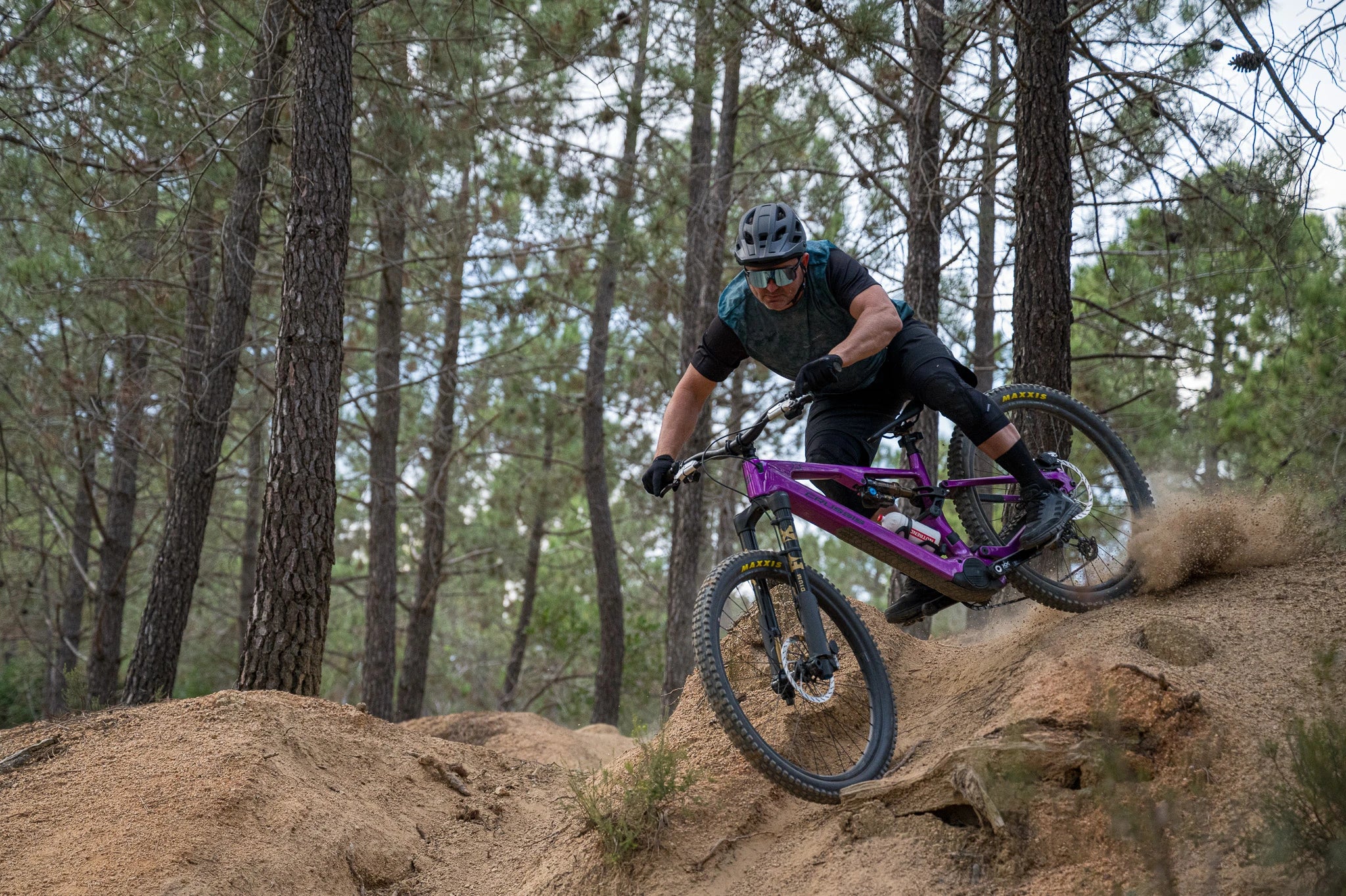 Crussis E-MTB Fully