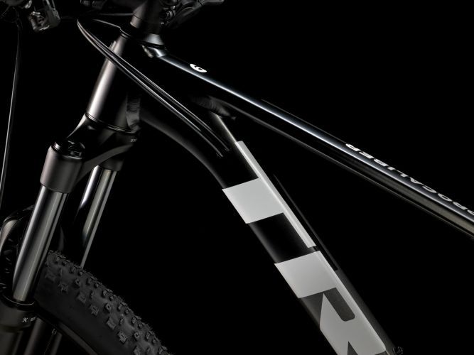 Trek Procaliber 6 Satin Trek Black/Lithium Grey 2025