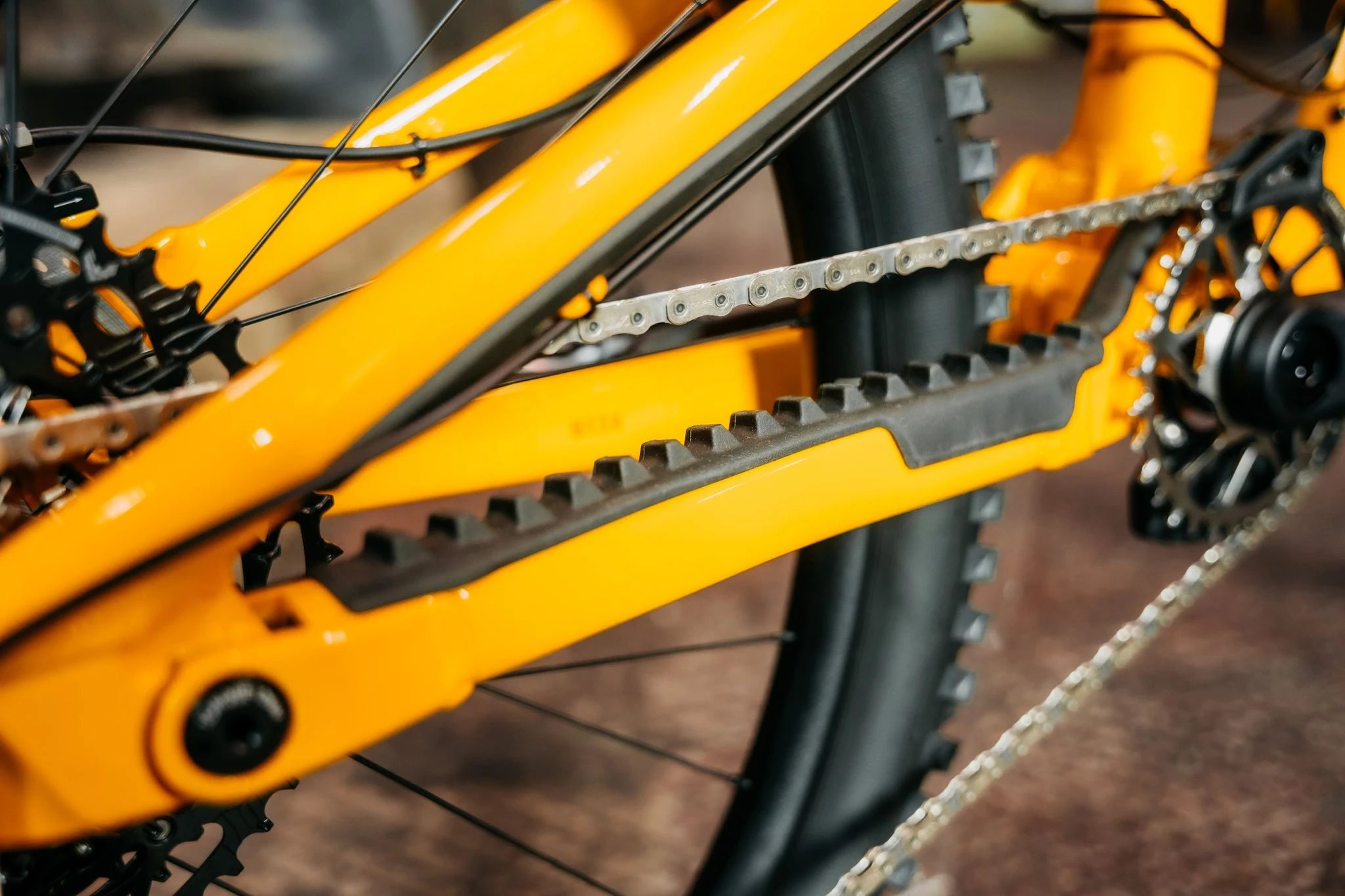 Nukeproof Mega Alloy Pro yellow 2025