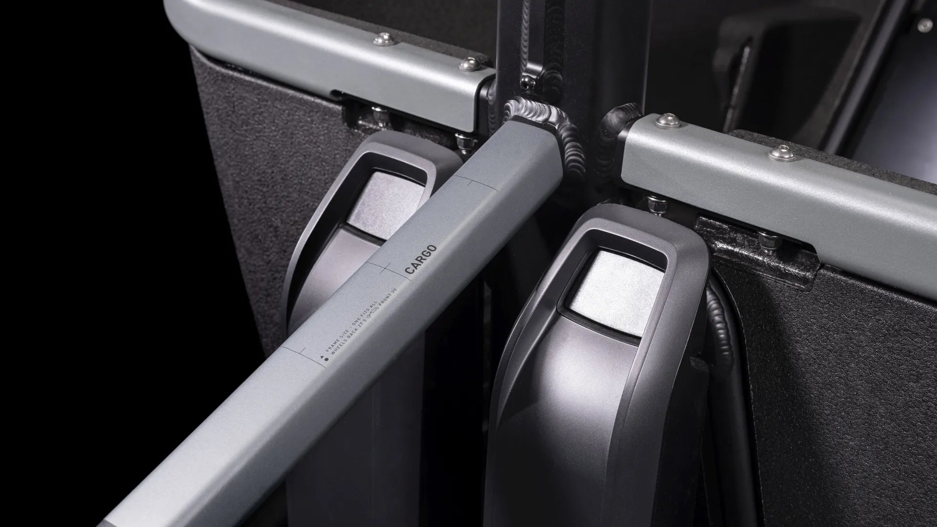 Cube Cargo Sp. Dual Hybrid 1000 grey 2025