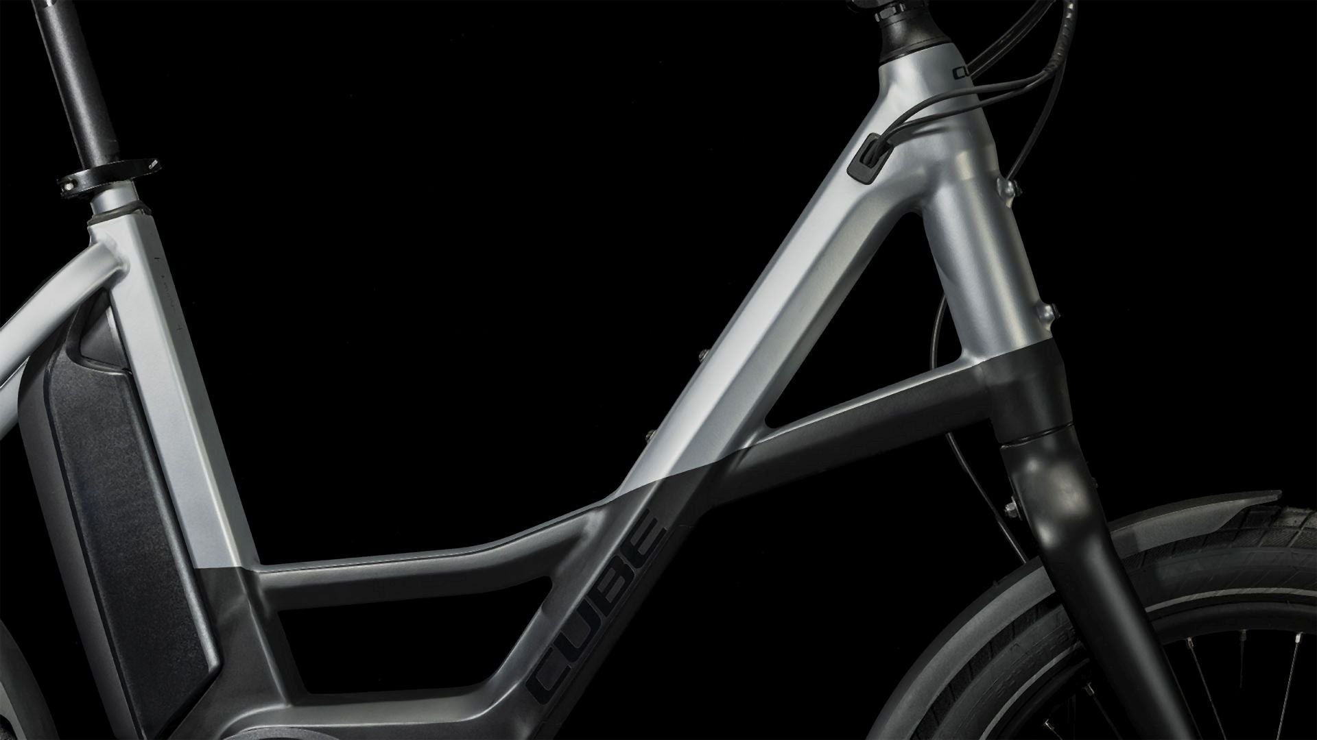 Cube Compact Sport Hybrid 500 black´n´polarsilver