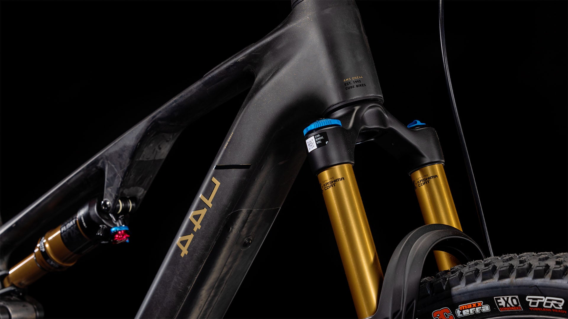 Cube AMS Hybrid ONE44 C:68X SLT 400X carbon´n´golddust 2025