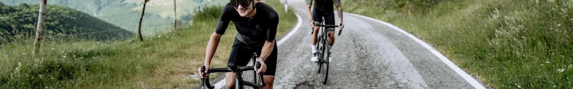E-Racebikes Beratung und kaufen bei Liquid-Life.de Finde jetzt dein E-Rennrad oder dein E-Gravelbike