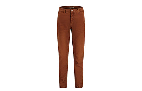 Braune Freizeithose für Herren, schmal geschnitten, lässig und bequem für den Alltag. Ideal für entspannte Anlässe.