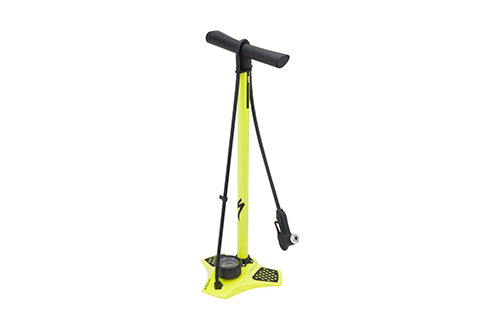 Neongelbe Standpumpe mit Manometer und langem Schlauch; geeignet für Fahrräder.