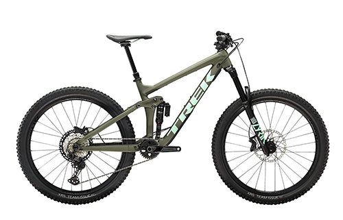 Mountainbike Trek Remedy, olivgrün, vollgefedert, geeignet für Offroad-Fahrten, seitliche Ansicht.