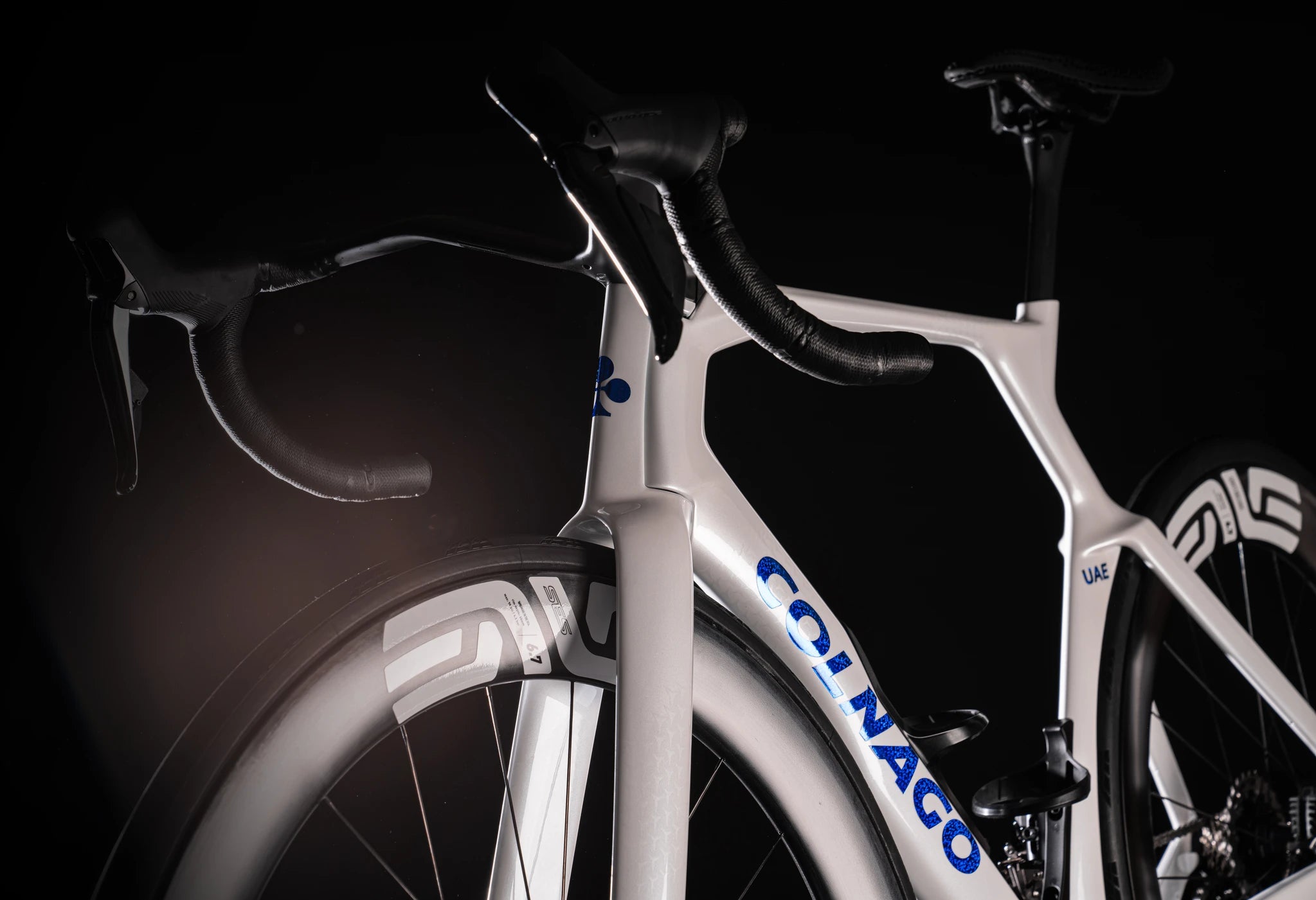 Colnago Y1RS Disc Force AXS E1 white/blue 2026 | Rennrad - Liquid-Life