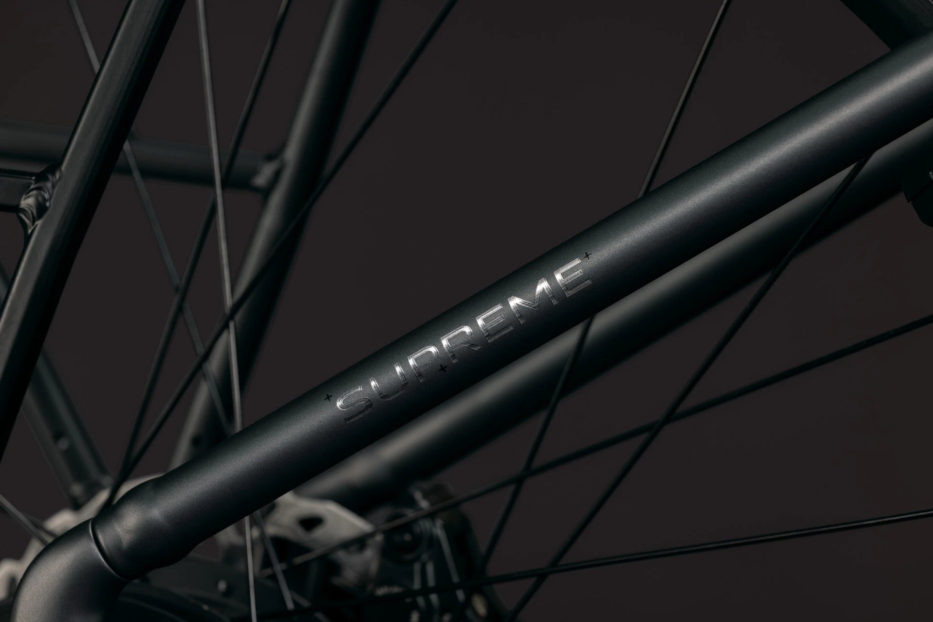 Cube Supreme Hybrid Deluxe SLT 600 slabgrey´n´chrome EE 2027