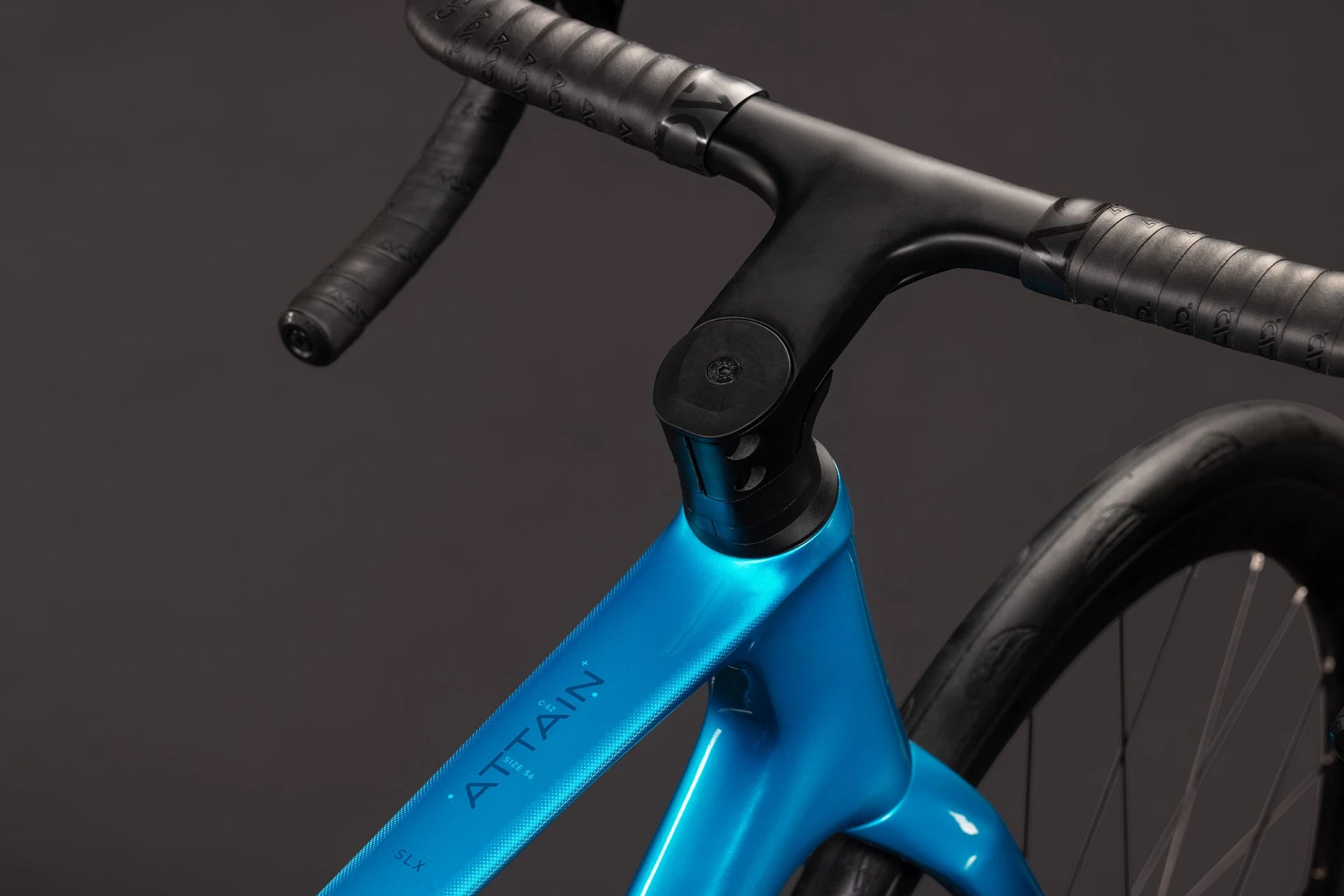 Cube Attain C:62 SLX bali´n´blue 2027