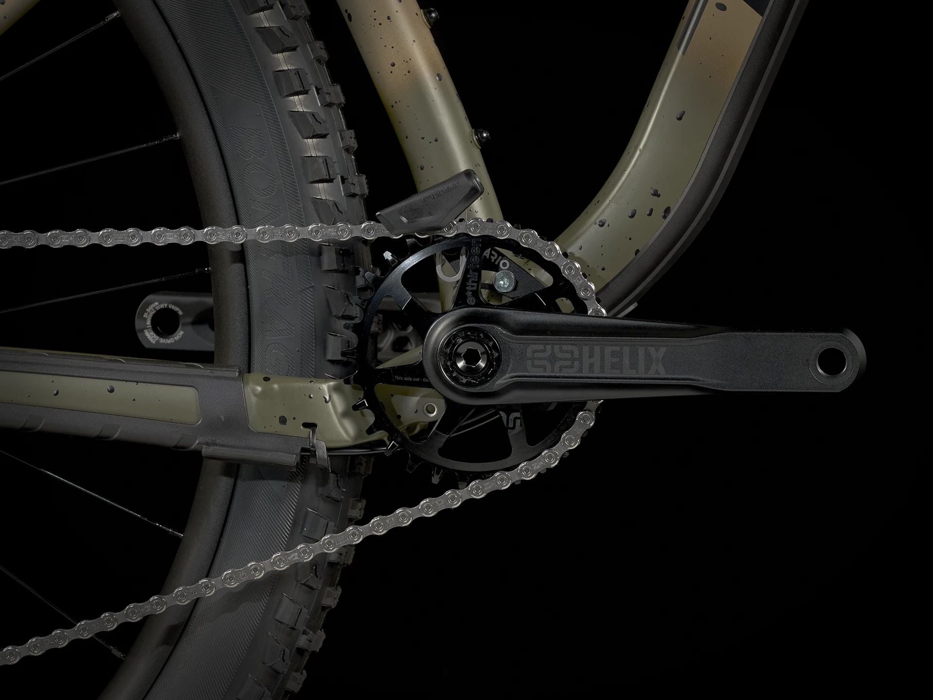 Trek Roscoe 9 Matte Quicksand to Olive Fade/Black
