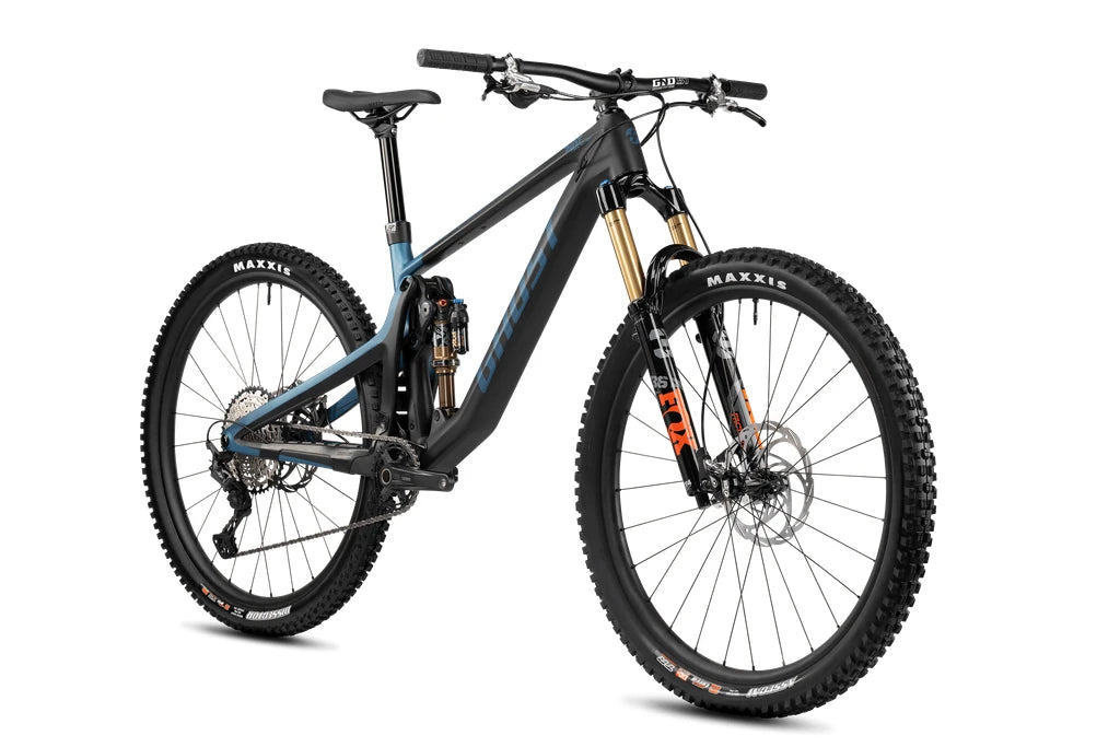 Ghost Riot Trail Full Party carbon/met. Blue -matt 2023 - Liquid-Life