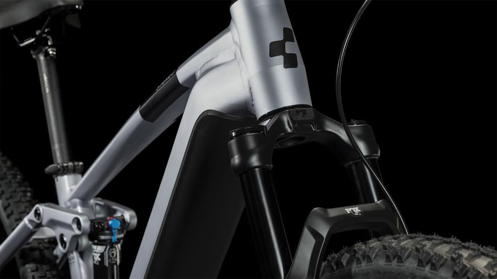 Cube Stereo Hybrid 120 Race 625 polarsilver´n´black