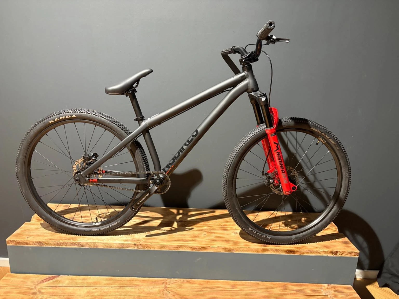 NS Bikes Movement 1 black | B-Ware | 26" - Liquid-Life