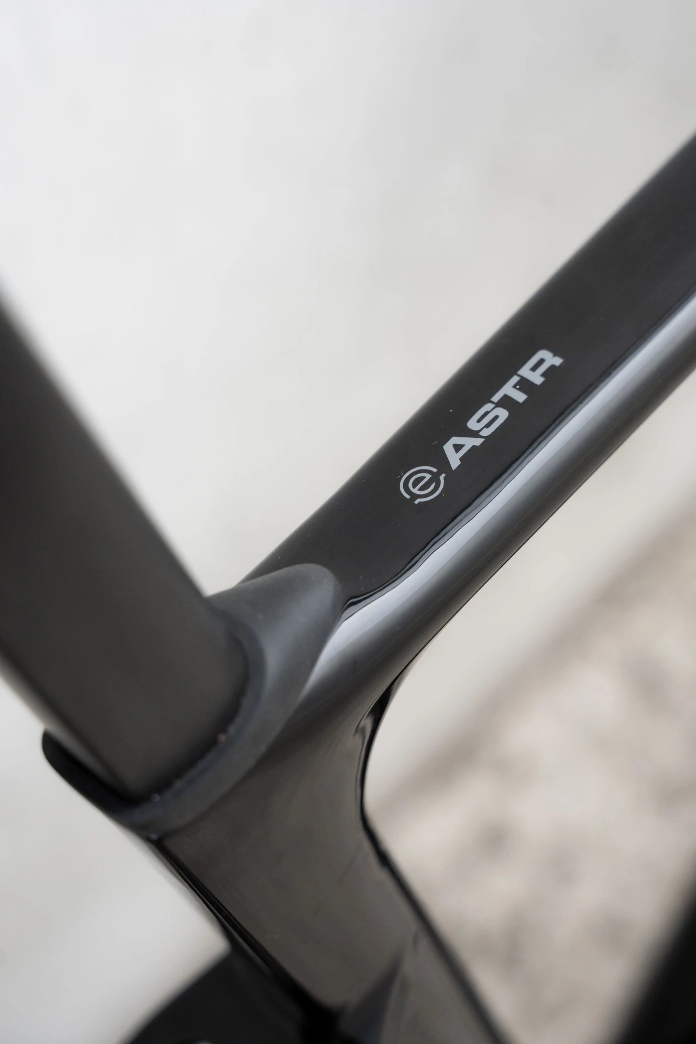 Ridley E-Astr Rival XPLR dove grey 2026