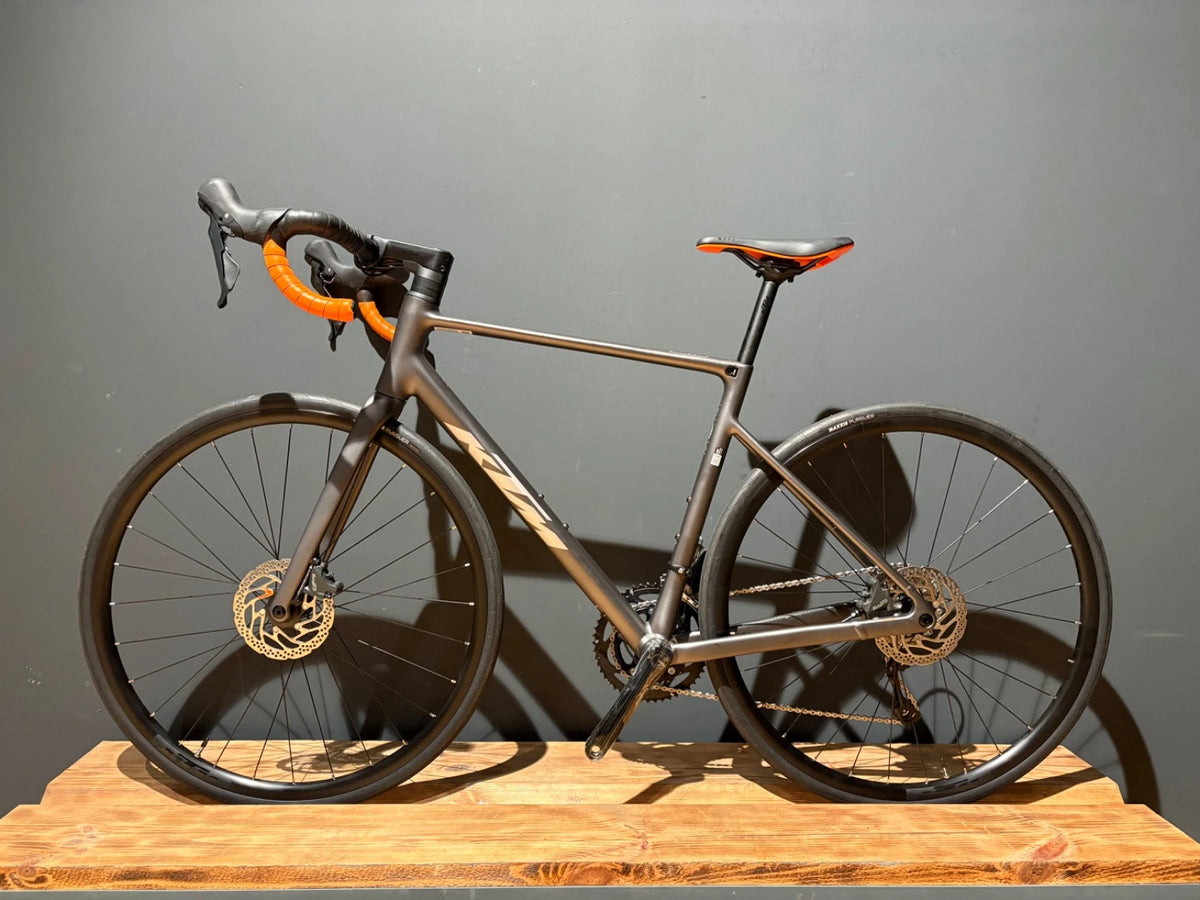 KTM Revelator 15 Moon Rock Matt 2026 | Rennrad | B-Ware | Liquid-Life