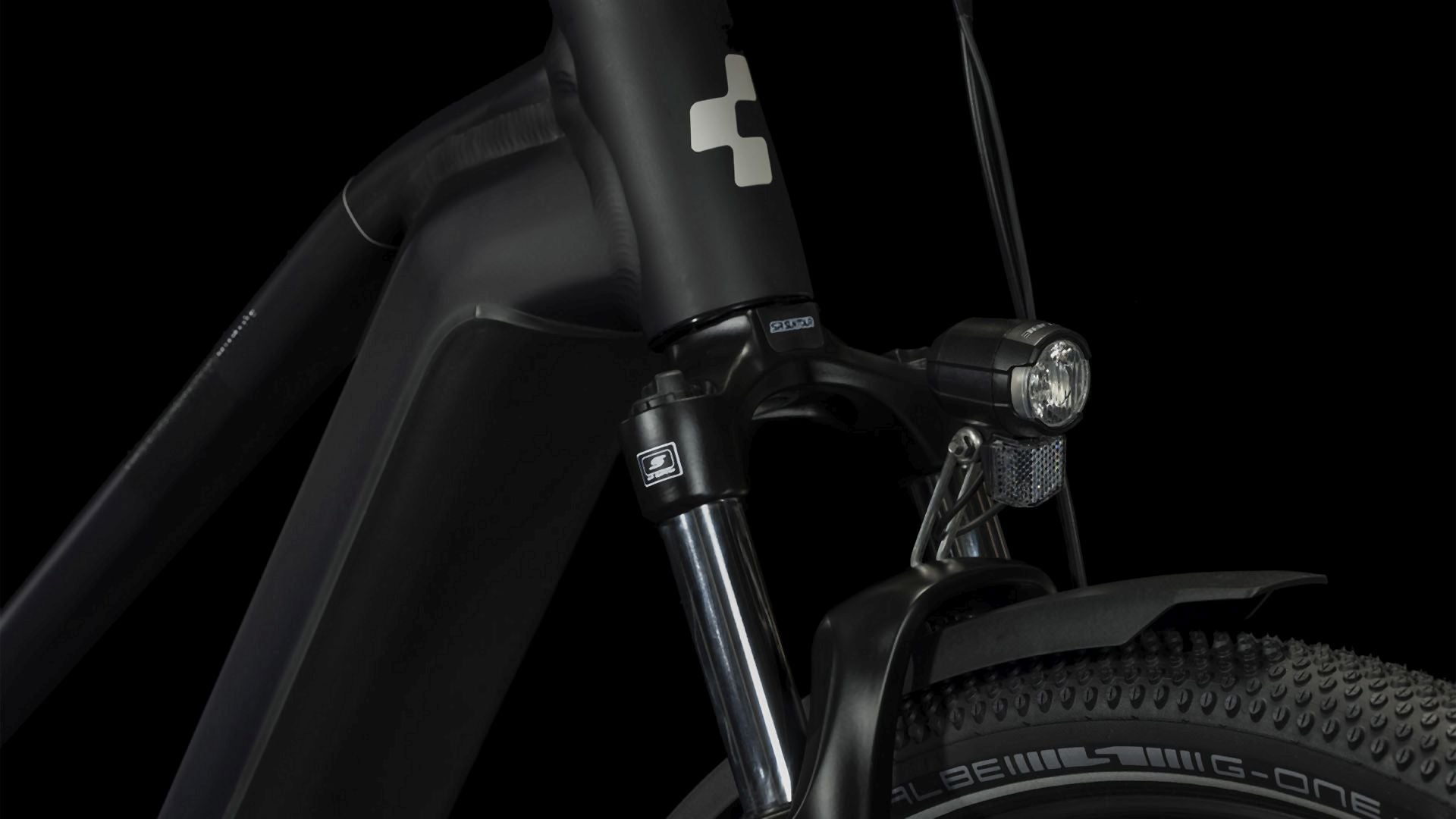 Cube Nuride Hybrid Pro 750 Allroad black´n´metal Trapez
