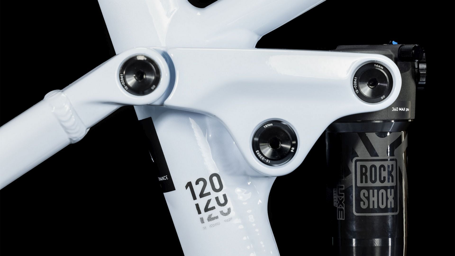 Cube Stereo Hybrid 120 Pro 625 flashwhite´n´black