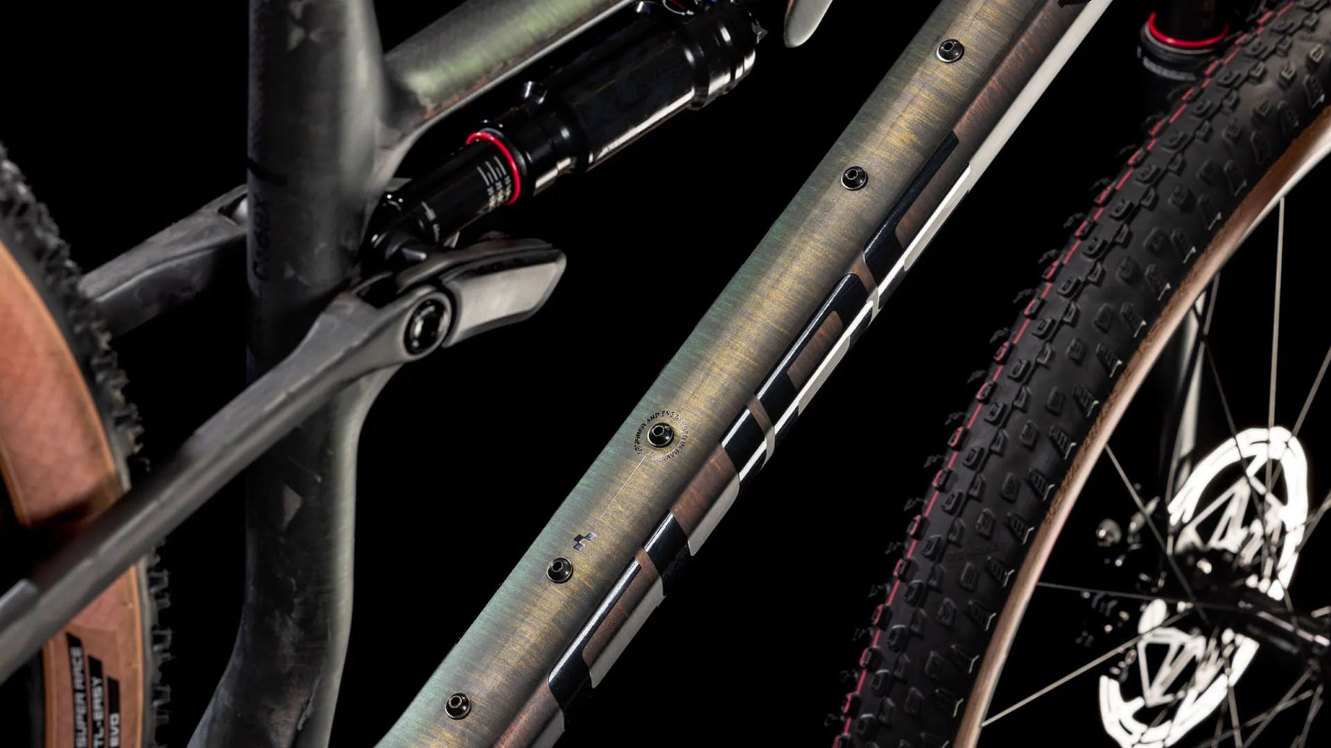 Cube AMS ZERO99 C:68X SLT 29 liquid lava´n´black 2026
