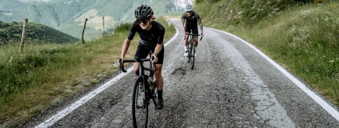 E-Racebikes Beratung und kaufen bei Liquid-Life.de Finde jetzt dein E-Rennrad oder dein E-Gravelbike