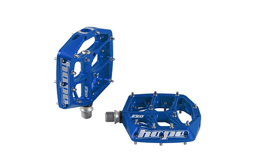 Blaue Hope Fahrradpedale, Modell F20, aus Aluminium, geeignet für Mountainbikes.