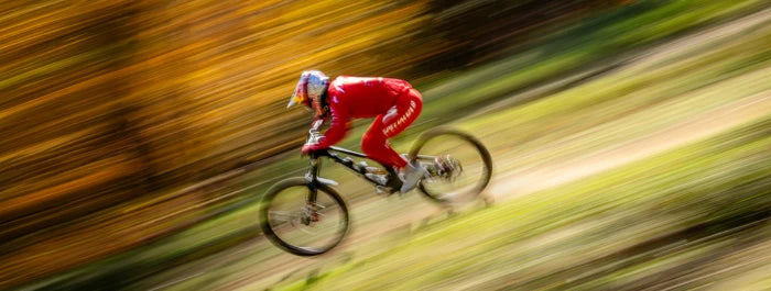 Specialized Demo 11 2026 in Action, jetzt kaufen bei Liquid-life.de