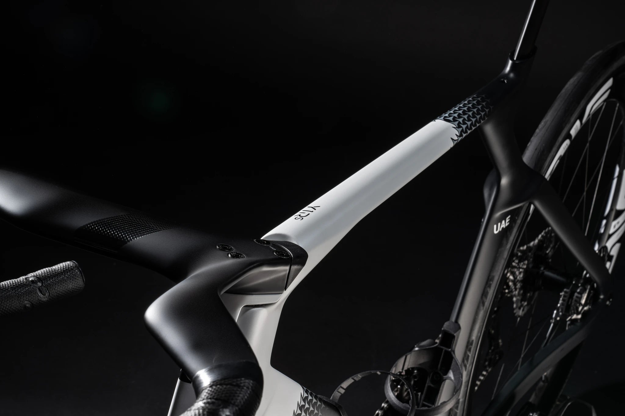 Colnago Y1RS Disc Sram Red AXS E1 black/white 2026 - Liquid-Life