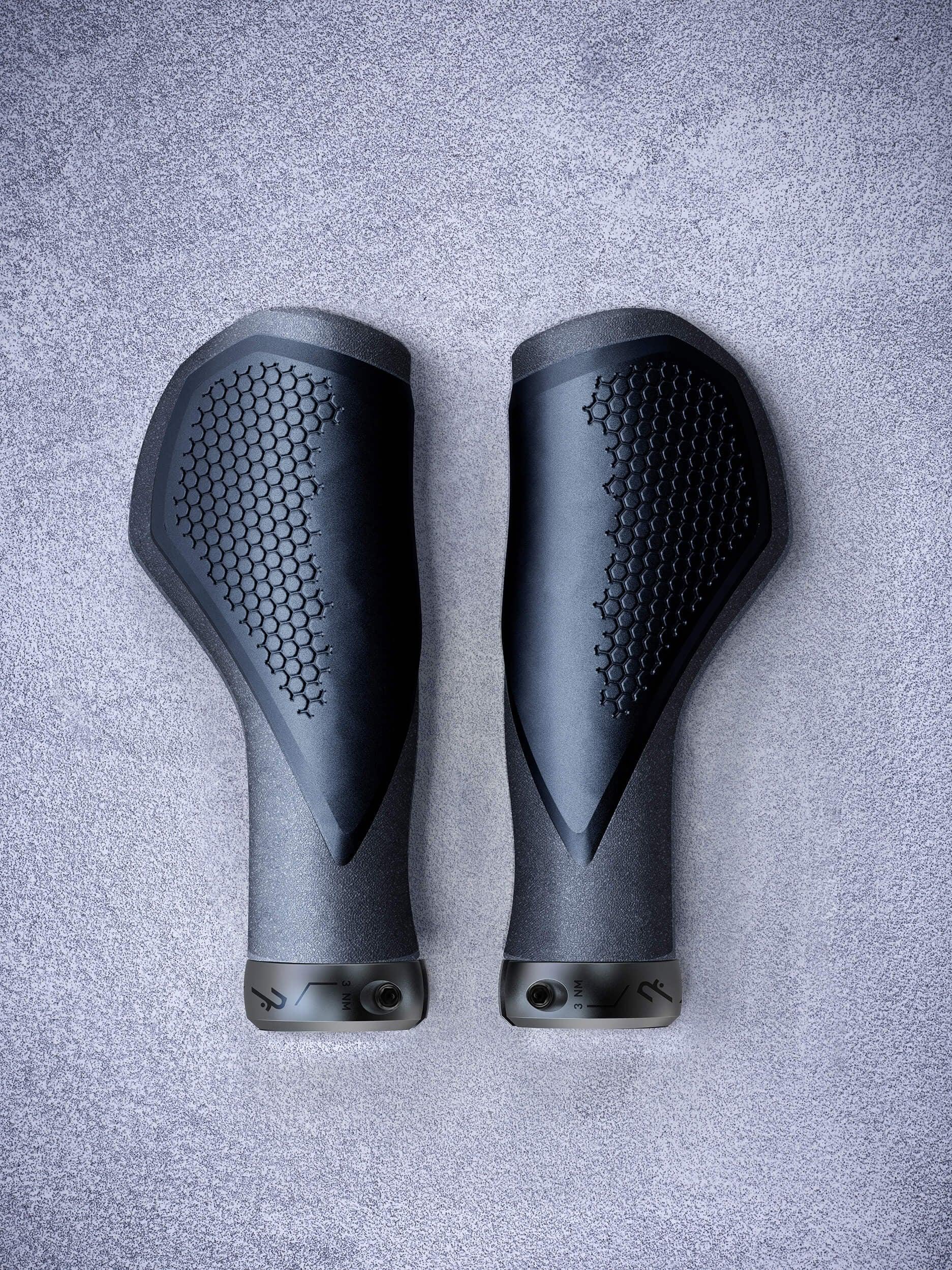 Cube Natural Fit Griffe COMFORT - Liquid-Life #Wähle Deine Farbe_Black´n´Grey