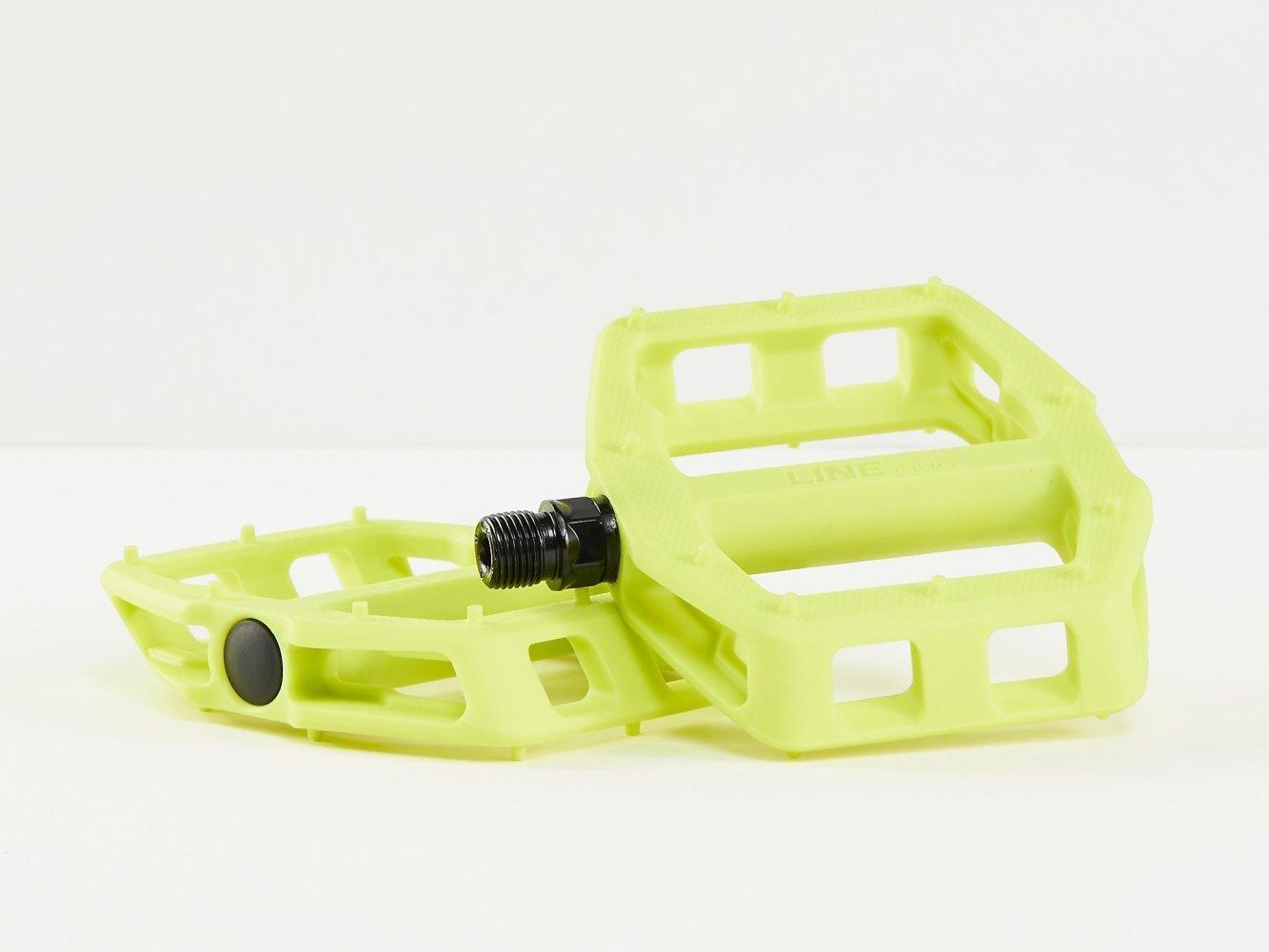 Bontrager Pedal Line Comp Flat Pedal Set - Liquid-Life #Wähle Deine Farbe_Volt